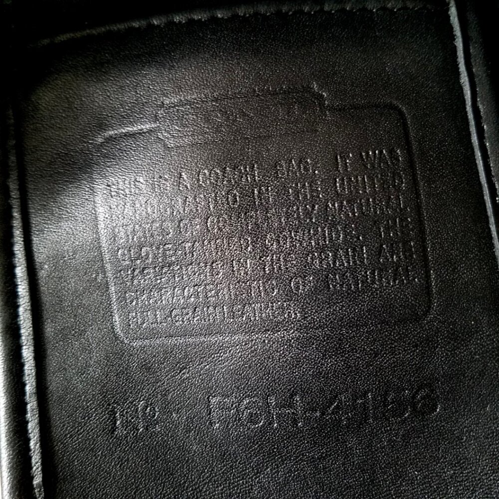 Vintage Coach Soho Black Belted Pouch Bag #4156 - Picture 8 of 8